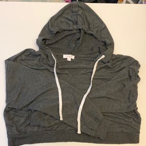 EIC Colsie Cropped Grey Hoodie Size L
